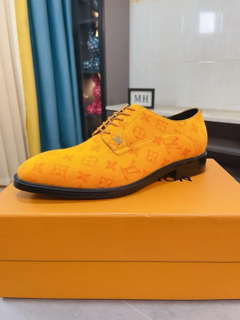 Ex-factory price 720🌹🌹High version [LV] Louis Vuitton's popular casual leather shoes🎖Fashionable and elegant🎖🎖Material: Original imported open-edge beaded cowhide, washed cowhide leather lining, original open-molded rubber outsole, high-end and classy, ​​elegant quality, instantly transforming into a handsome man ❤❤Standard\nNumber: 38-44